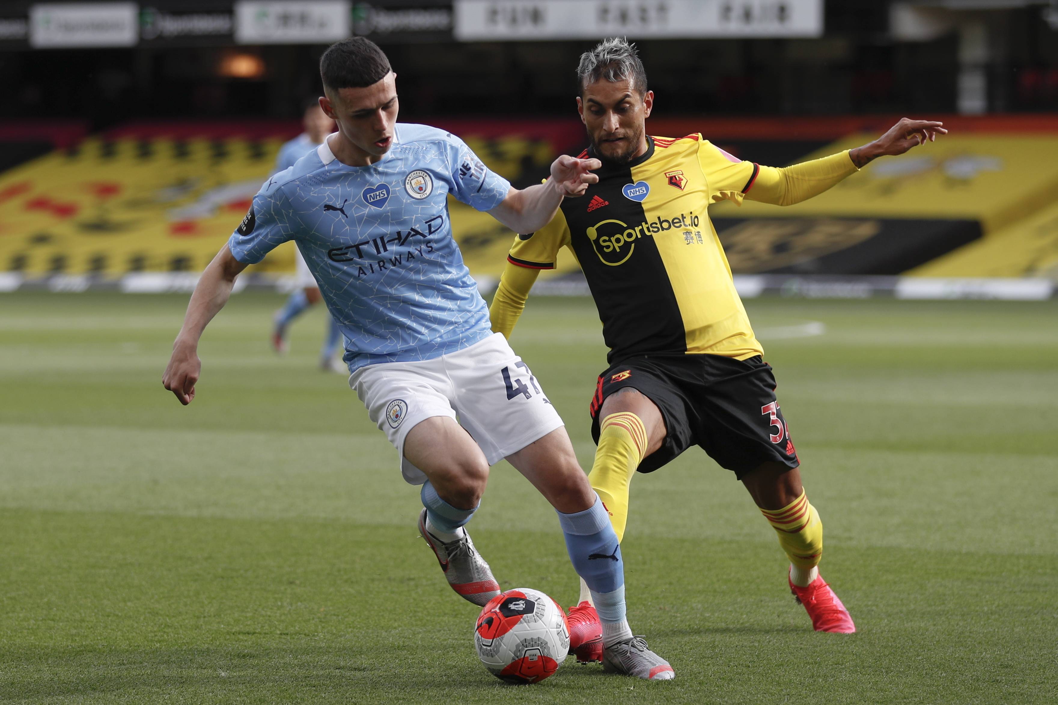 现代足球的 现代足球的